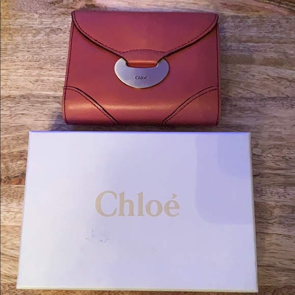 Chloe Wallet - Picture 2 of 8